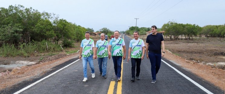 Estrada do Afoga é entregue à população de Anajatuba e