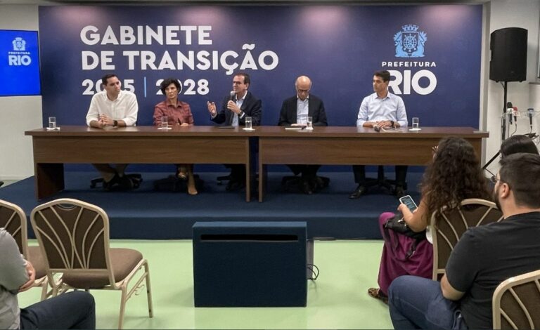 Gabinete de Transição anuncia equipe econômica para a próxima gestão