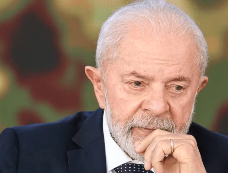 Lula deve retirar dreno nesta quinta (12) e deixar UTI