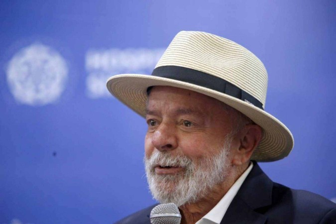 Lula passa por novo exame de imagem para acompanhar recuperação