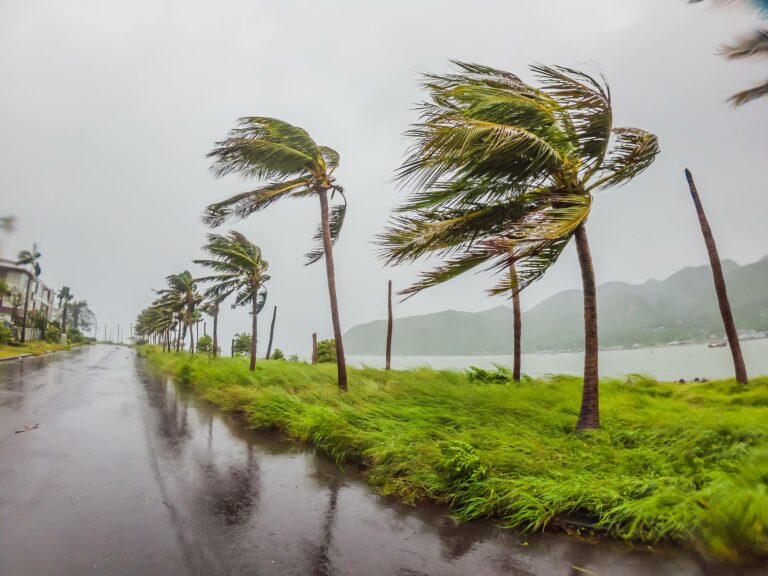 Marinha alerta para ciclone subtropical na região Sul do Brasil