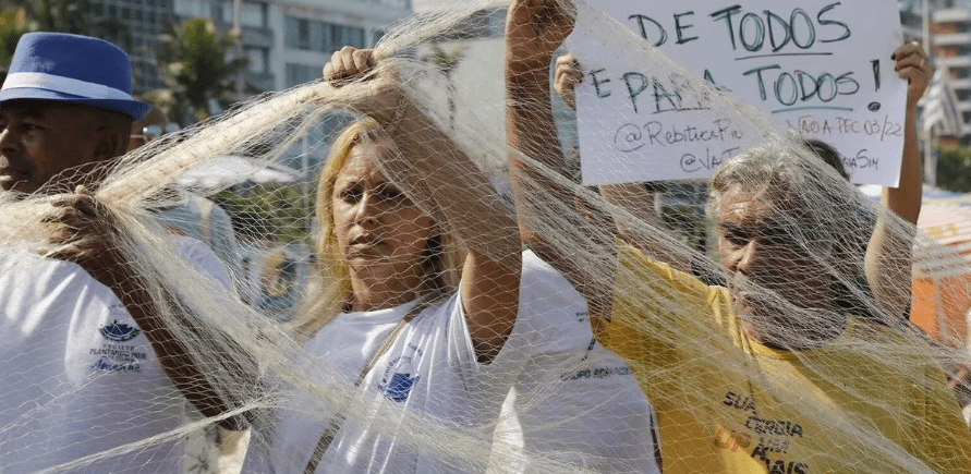 PEC das Praias: votação é adiada em comissão do Senado