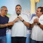 Paes anuncia Raphael Thompson na presidência da Rioluz; Brenno Carnevale