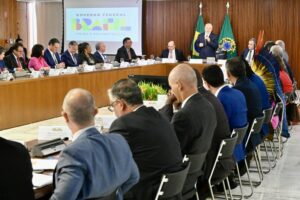 Pesquisa inédita do Ipec mostra avaliação negativa do governo Lula