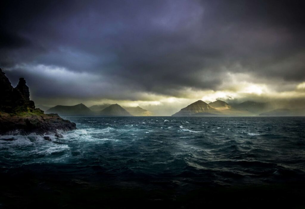 Qual a diferença entre mar e oceano?