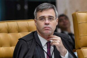 STF adia decisão sobre responsabilização de redes sociais por conteúdos