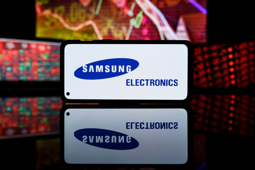 Samsung deve estrear no mercado de óculos inteligentes em 2025