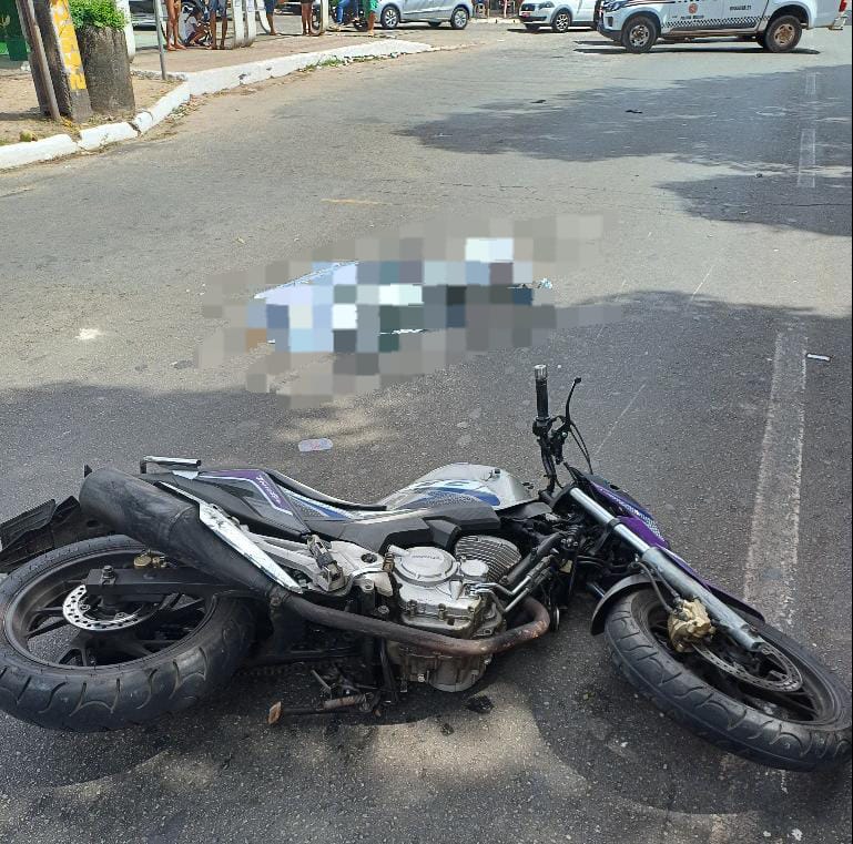 VÍDEO: Idoso morre após ser atropelado por motocicleta próximo ao