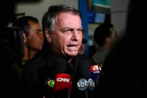 Bolsonaro afirma que cumprirá pena caso seja preso