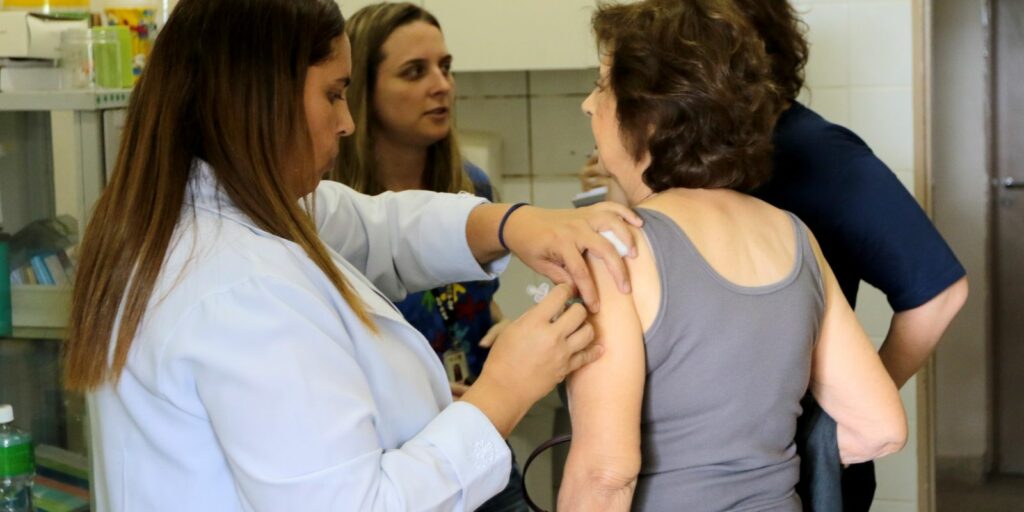 Campanha de vacinação contra a gripe no Norte termina nesta