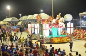 Desfile das escolas de samba de São Luís será um