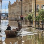 Eventos climáticos deixam 242 milhões de alunos sem aulas em