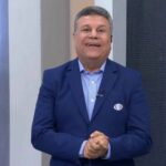 Ex-SBT, Teo José compra briga com canal rival em programa