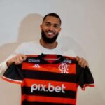 Flamengo anuncia a nova contratação do atacante Juninho para o