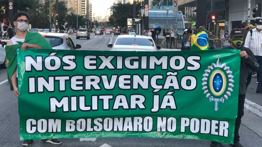 Forças Armadas terceirizam punição a militares envolvidos no 8/1 para