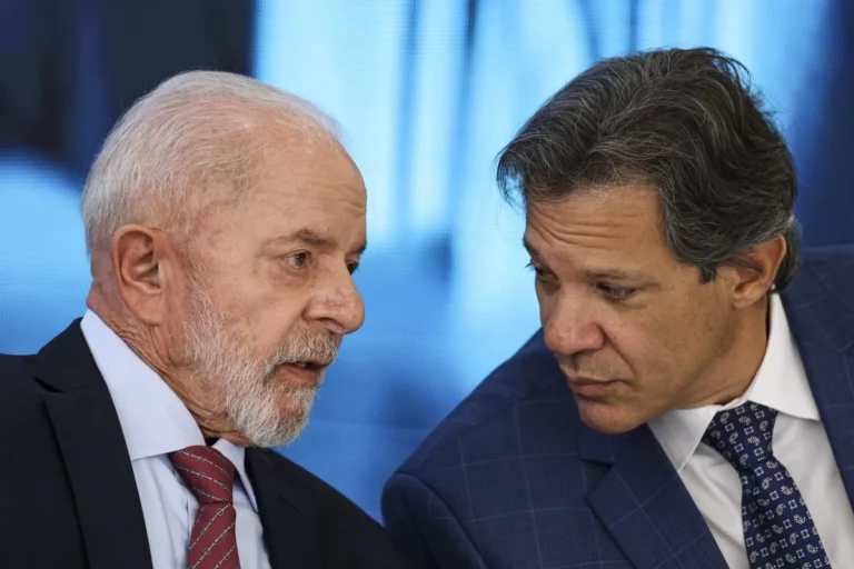 Governo Lula suspende medida de fiscalização do Pix para evitar