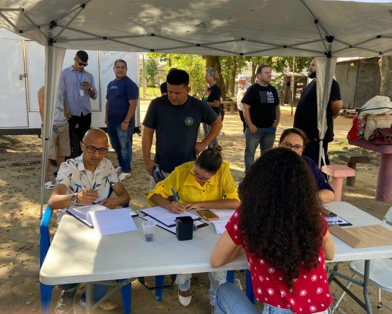 Mais perto da população: Gabinete itinerante de Márcio Gualberto já