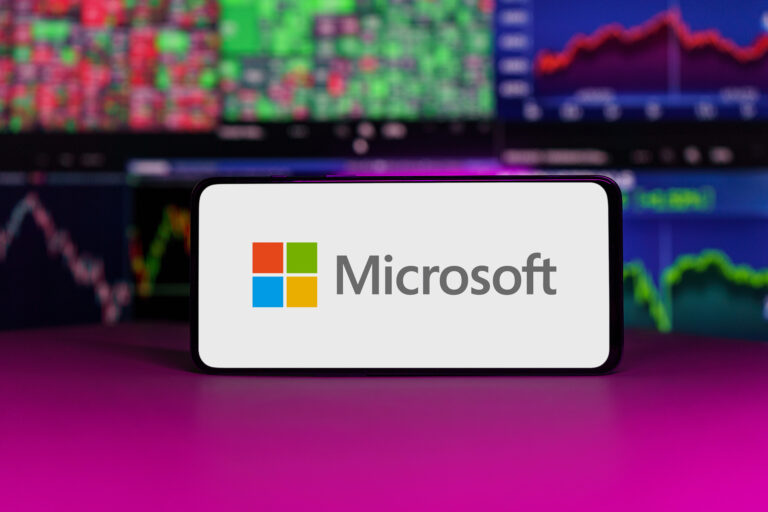 Microsoft supera expectativas no quarto trimestre em meio a turbulência