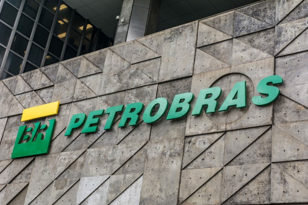 Petrobras bate novo recorde de produção em refinarias em 2024