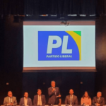 Pressão de bolsonaristas leva quatro deputados do PL a deixar