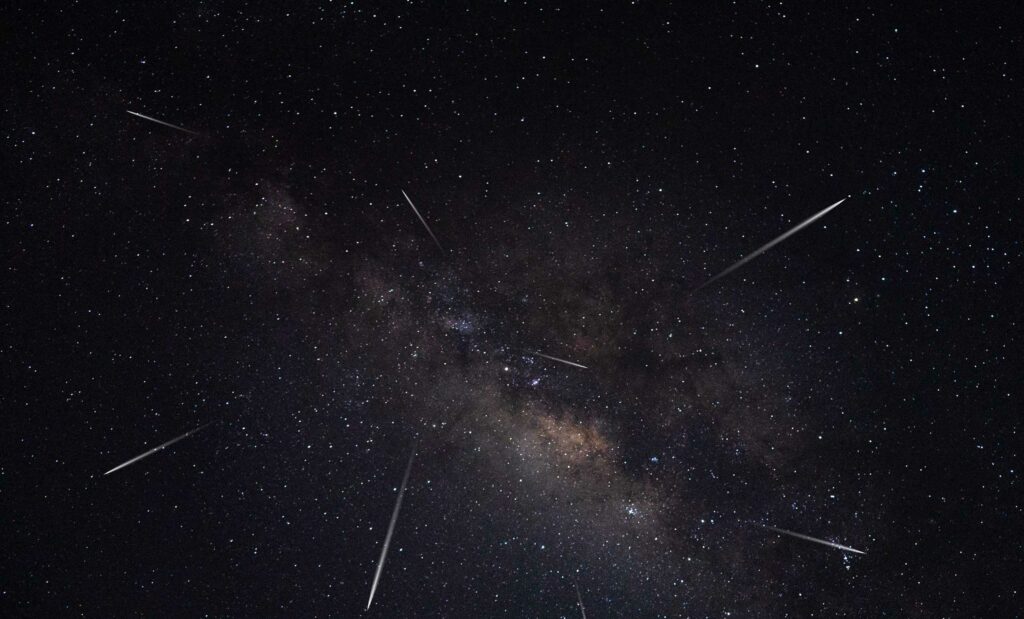 Primeira chuva de meteoros de 2025 atinge o pico nesta