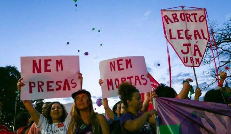 Publicação de resolução do Conanda sobre aborto legal reacende embate