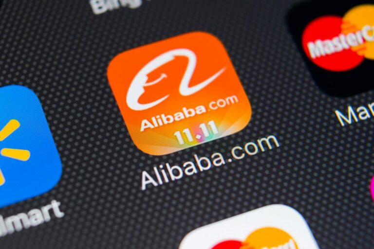 Apple se une à Alibaba para trazer recursos de IA