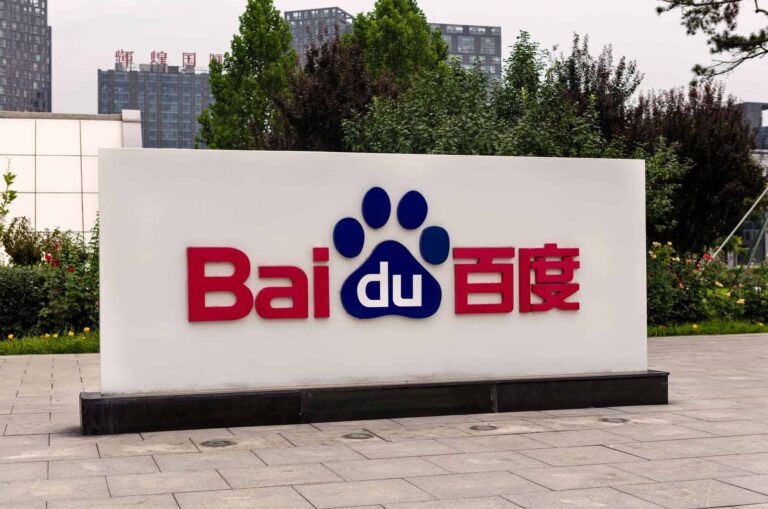 Baidu quer levar seus carros autônomos para os Emirados Árabes