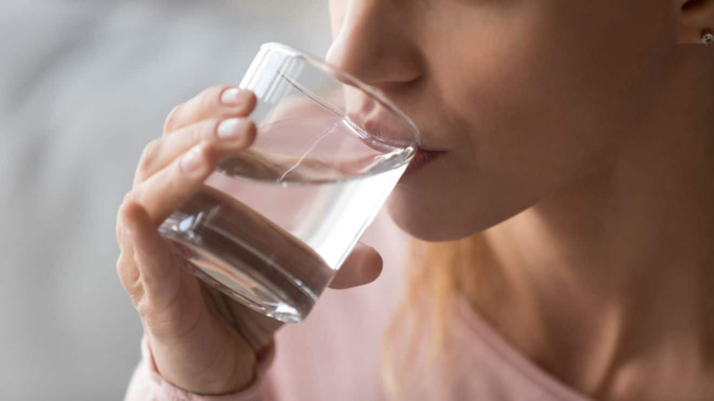 Beber água é o suficiente para se prevenir de efeitos