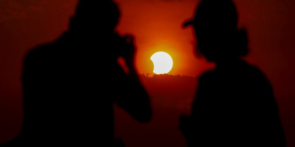 Calor leva Justiça a adiar início das aulas no Rio