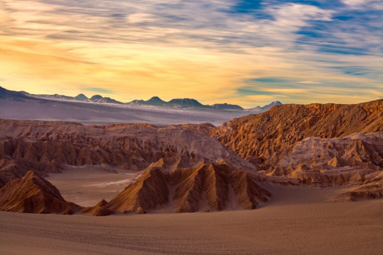 Descoberto método para extrair água do deserto mais quente da