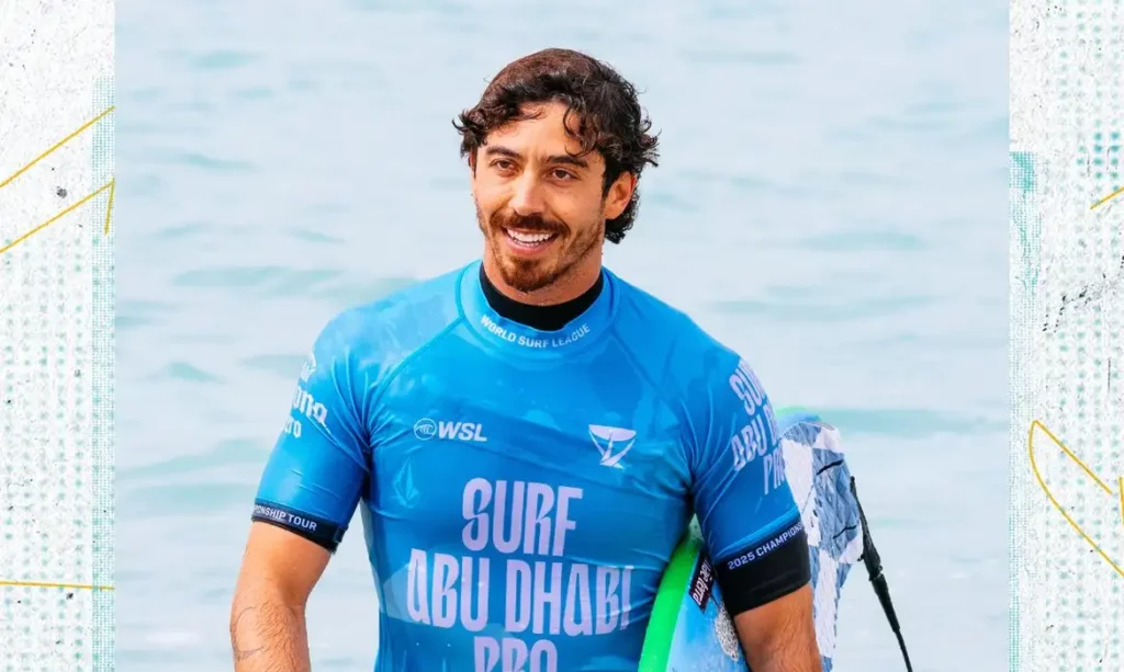 Ítalo, Yago e Miguel Pupo avançam às quartas no Surf