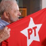 Lula parabeniza o PT pelos 45 anos e destaca a