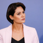 Michelle Bolsonaro afirma que direita “destrói comunicação do atual governo”