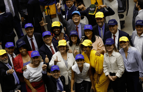 Novo presidente da Câmara critica ‘guerra dos bonés’: ‘Não resolve