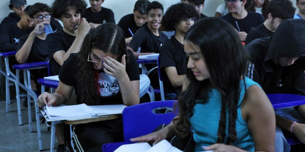 Pé-de-Meia será depositado na conta de alunos a partir de