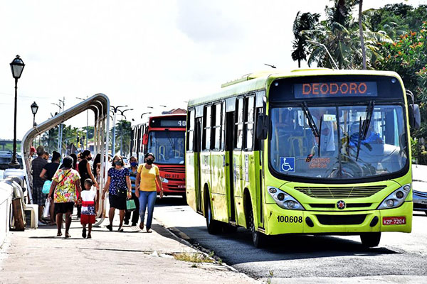 Rodoviários e empresários participam de audiência nesta sexta (14)