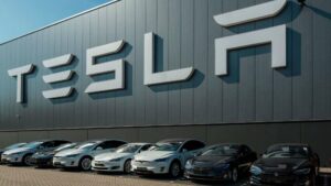 Vendas caem e Tesla perde espaço para rival BYD na