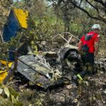 Avião monomotor cai e piloto morre carbonizado no sul do