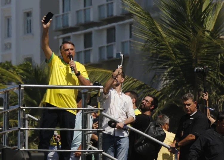 Bolsonaristas da Alerj intensificam mobilização para ato em Copacabana