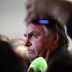 Bolsonaro tem até hoje para responder denúncia