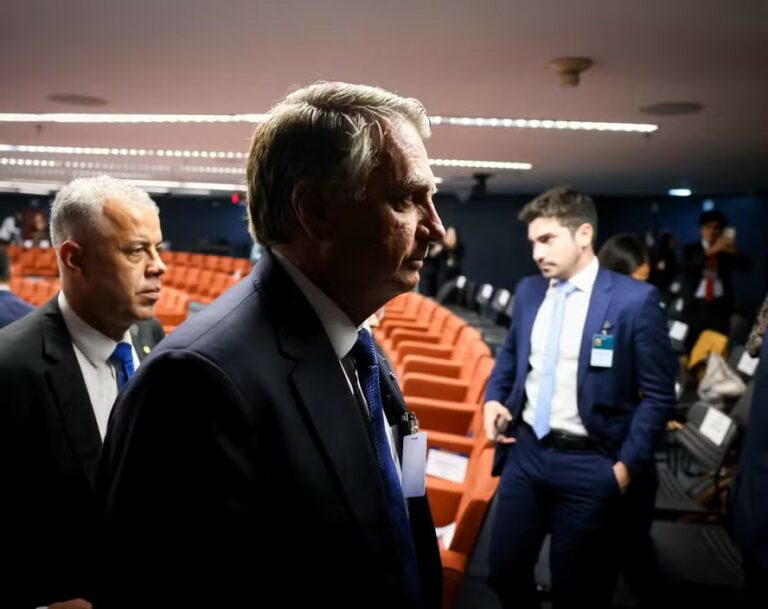Bolsonaro voltará ao STF para conclusão do julgamento que pode