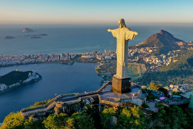 Cristo Redentor será iluminado de roxo para conscientização sobre obesidade