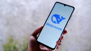 DeepSeek: IA chinesa já é usada em carros, telefones e