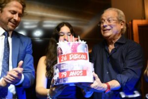 Em sua festa de aniversário, Dirceu critica Tarcísio: “É o