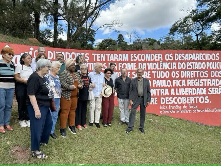 Estado brasileiro pede desculpas a familiares de desaparecidos políticos por