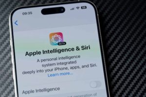 Executivo da Apple admite que atrasos da Siri são “embaraçosos”