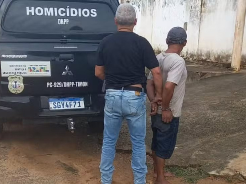 Homem é preso após agredir a companheira grávida com garrafa,