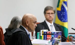 Moraes afirma ser mentira que STF condene “velhinhas com bíblia