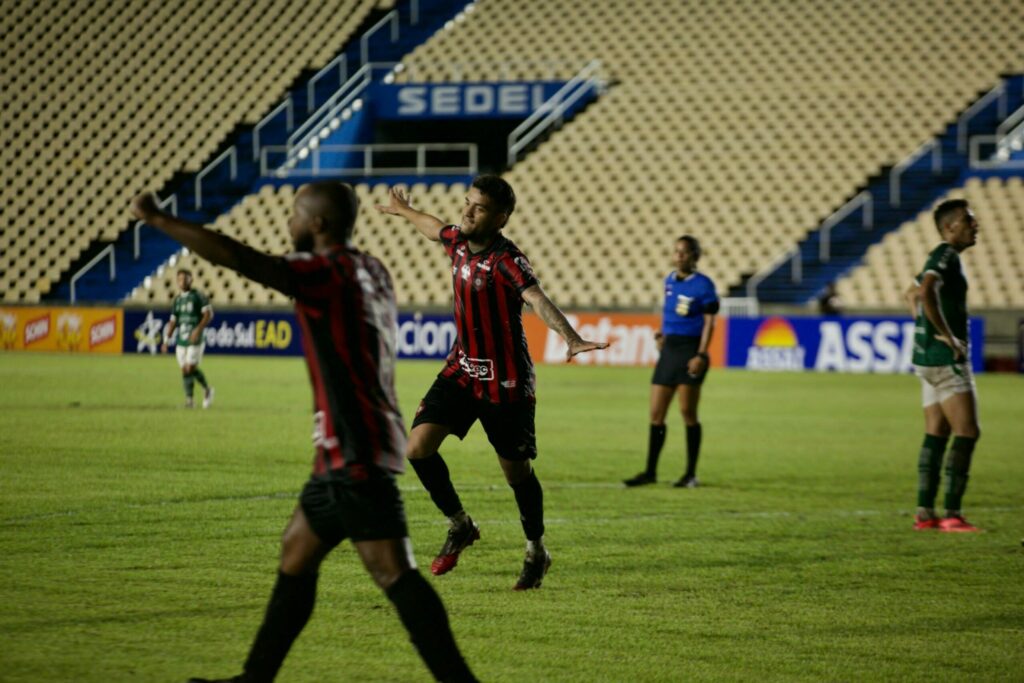 Papão bate o Sousa (PB) e continua vivo na Copa